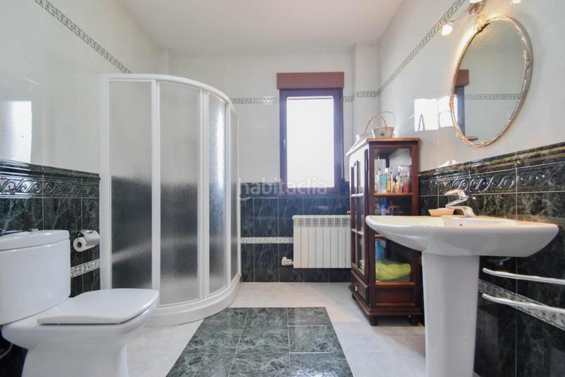 Foto df332e72-5bad-4ad2-97e5-f0f1ef67f657. Chalet in calle alelies (vent) 3 in Cúllar Vega