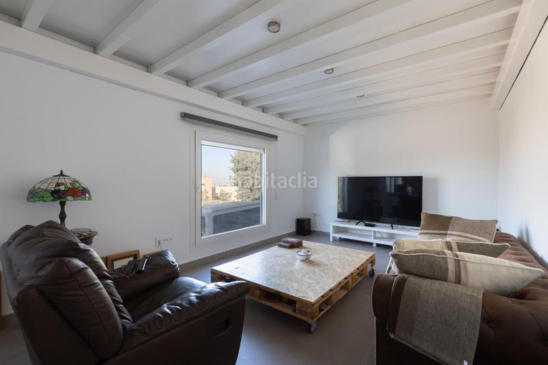 Foto 25db98a4-8837-48f5-ba27-94e73caf63e1. Casa  unifamiliar del año 2019 en Bola de Oro en Granada