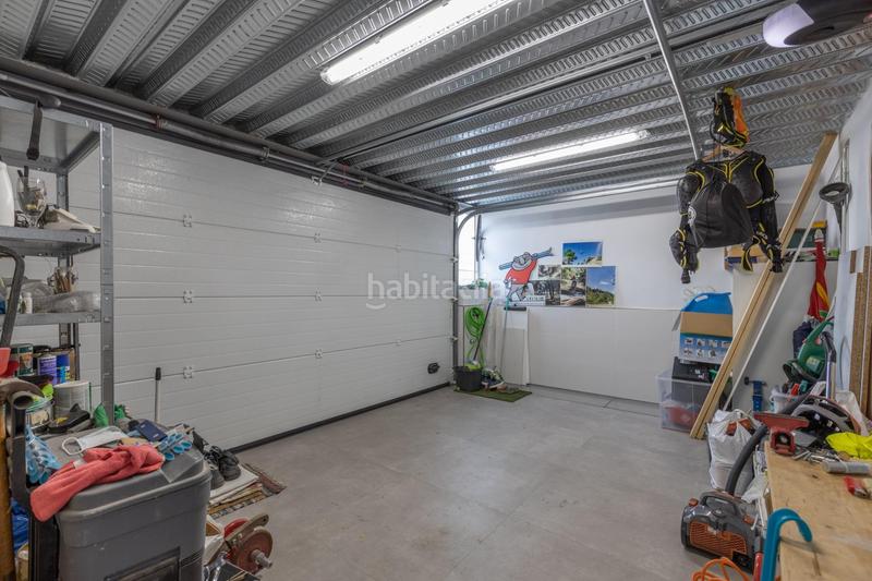 Foto e3aff8bf-a539-46fb-8dcd-11696353c7ea. Casa  unifamiliar del año 2019 en Bola de Oro en Granada