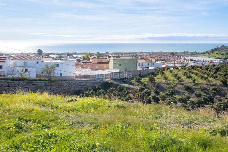 Foto 66a7e908-89d9-4443-b2ad-bdf2c588631b. Terreny residencial a Almayate Bajo