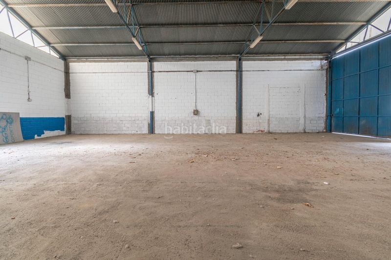 Foto 0c828ace-adc5-434d-8bbb-779cd6500bfe. Nau industrial a Jun