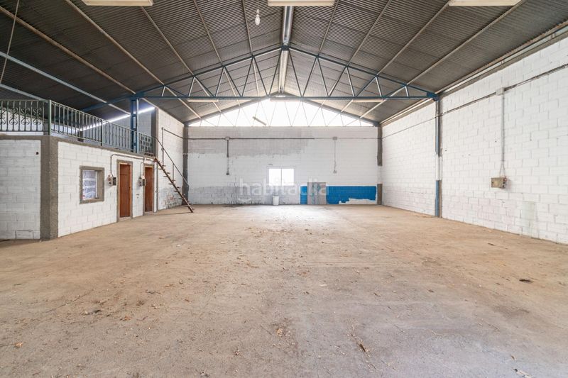 Foto 1f17471b-d09c-4747-96ba-b05bba26d21e. Nau industrial a Jun