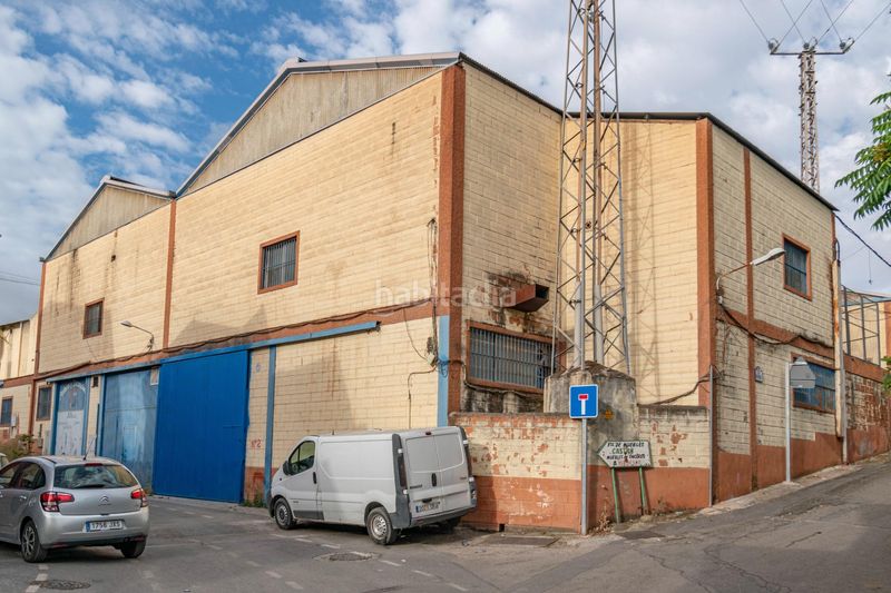 Foto dbef109d-a3d7-4a64-9a9d-c364b0e4b4f6. Nau industrial a Jun