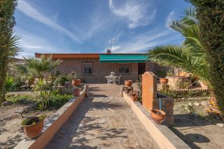 Xalet a Campus de la Salud