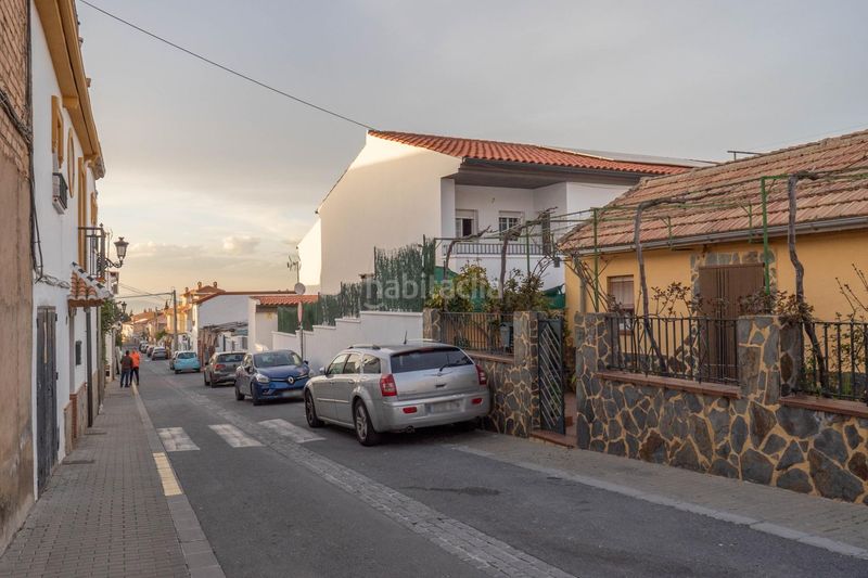 Foto cce8e89f-05fe-464c-b6dd-9d4221462758. Casa amb aparcament a Gójar