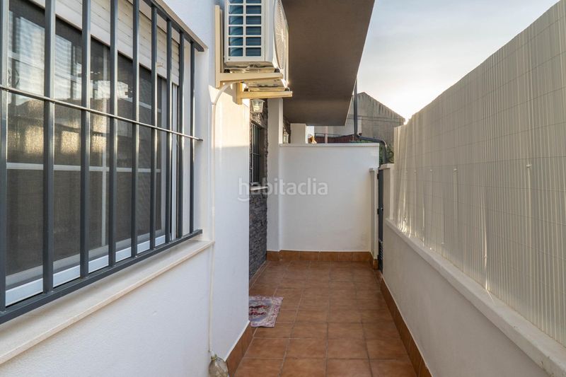 Foto ee6b2552-30d1-484a-9e55-adea2c86dd07. Casa amb aparcament a Gójar