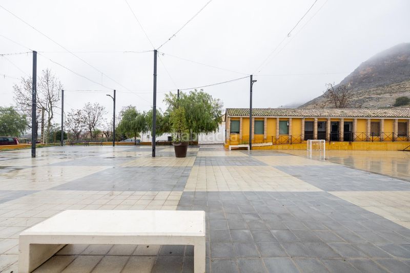 Foto dbded8b0-94a3-4ef6-b047-9b3e8547884b. Casa amb aparcament a Atarfe