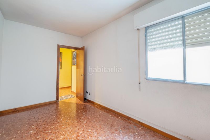 Foto 5040eb13-f1b2-49b0-bd77-32dec4145edb. Pis a Maracena