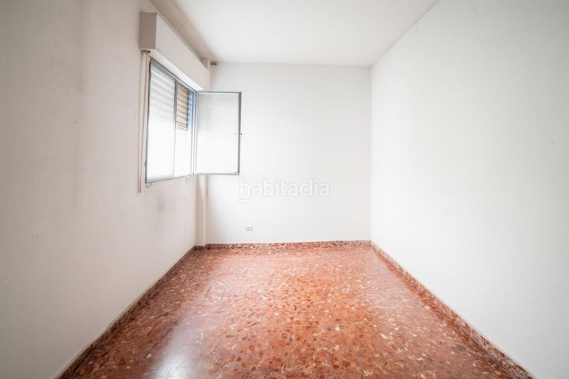 Foto cc84ea9d-eb8d-4645-b8b0-06e57db65ac5. Pis a Maracena