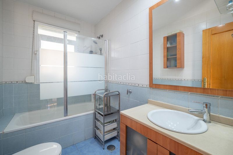 Foto 937fa05a-9637-4ead-8883-66d067bd5000. Ático  con amplia terraza y vistas a sierra nevada en Armilla