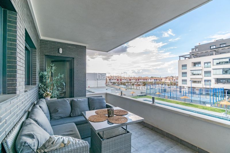 Foto 6c7e72fd-7da0-47b5-bf1c-d89670aa2521. Pis amb aparcament piscina a San Miguel Armilla