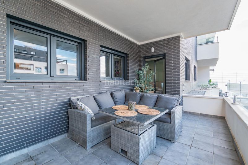 Foto a18766d3-ea3f-4e32-85f5-b7c88e532651. Pis amb aparcament piscina a San Miguel Armilla