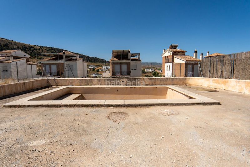 Foto e31ff987-61e7-4ff2-bef5-f01d76cda908. Xalet amb aparcament piscina a Dílar