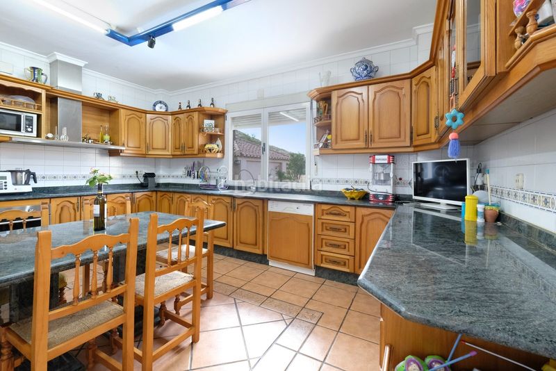 Foto e477eaa6-bb34-483d-8b61-86c94065c4f8. Masia a camino viejo de motril a Padul