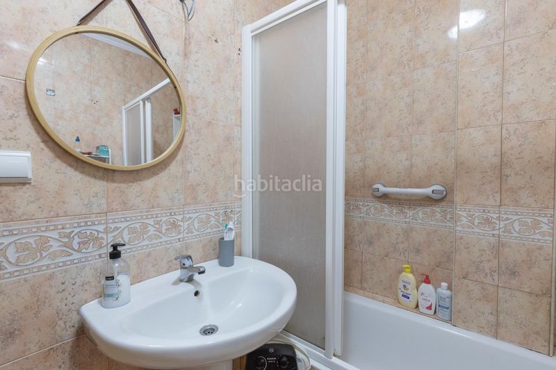 Foto 0ef44a3e-6a21-43a5-a269-ef51ca666944. Casa aparellada amb aparcament a Atarfe