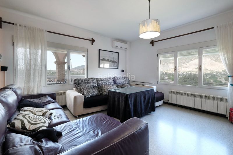 Foto 56495797-fb0e-4784-a3ab-8841ad55b63e. Masia amb aparcament piscina a Padul