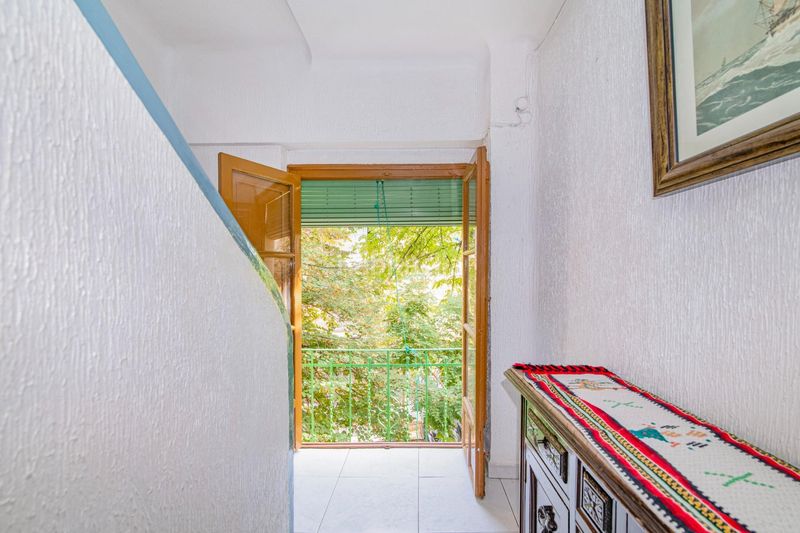 Foto 5eb8a436-b9db-4be5-ac80-bbc96efbbd81. Edifici a Centro - Sagrario Granada