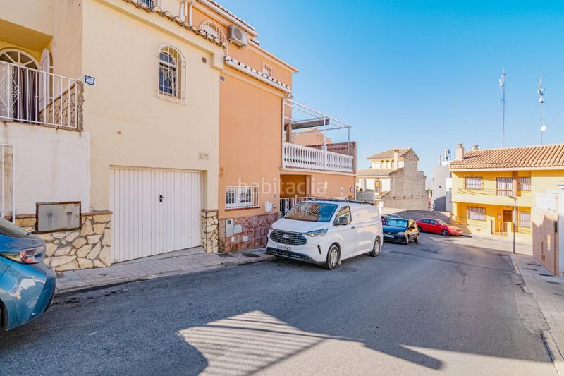 Foto abd60125-9bd3-48fb-a697-33aa5163e1ea. Casa aparellada amb aparcament piscina a Jun