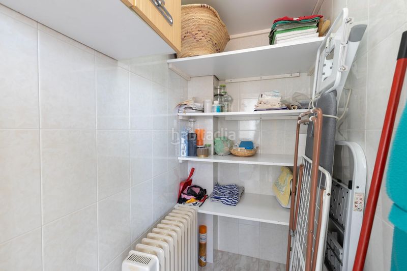 Foto 494f818a-3c72-4593-8ba1-004bb800784c. Casa aparellada amb aparcament a Jun