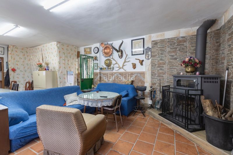 Foto aa52cd0a-1845-40da-b9da-3c6da095f346. Casa amb aparcament piscina a Víznar