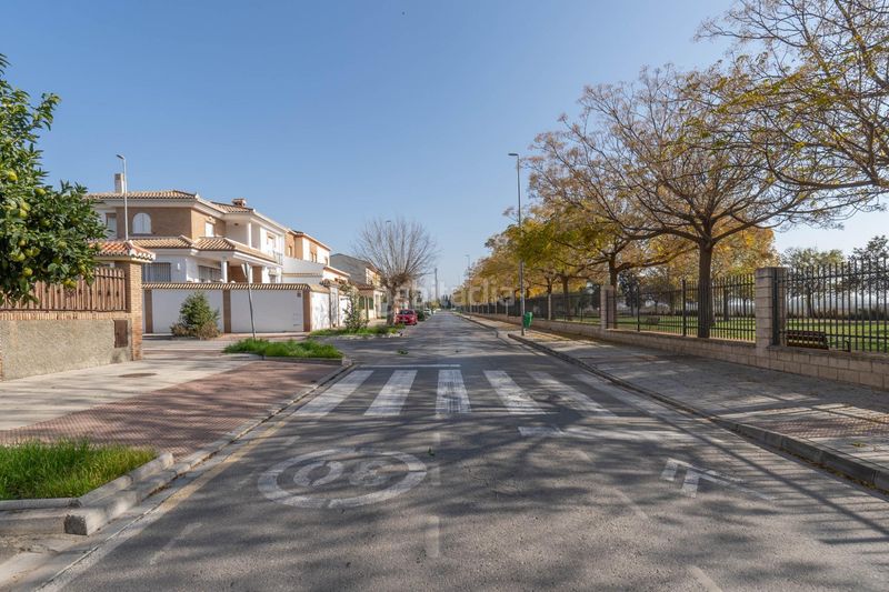 Foto 3759d587-b4d4-43d9-9561-2ce70921452e. Xalet amb aparcament piscina a Santa Fe