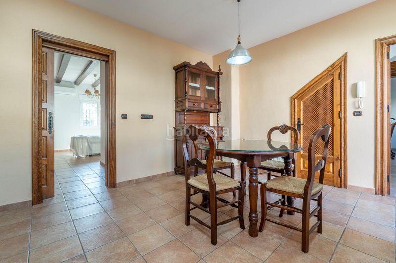 Foto e0b41bff-94f3-4b84-a092-fb6597594d17. Xalet amb aparcament piscina a Santa Fe