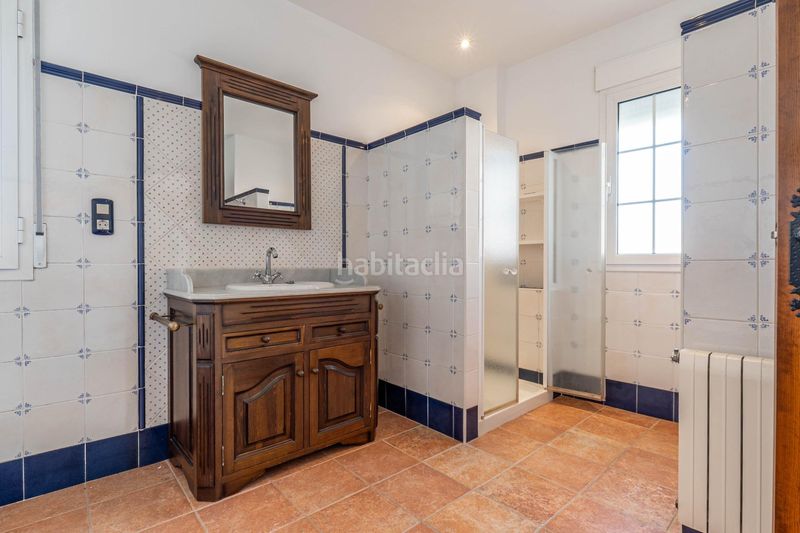 Foto e585dabf-5d14-4a6a-9420-3dda71134c47. Xalet amb aparcament piscina a Santa Fe