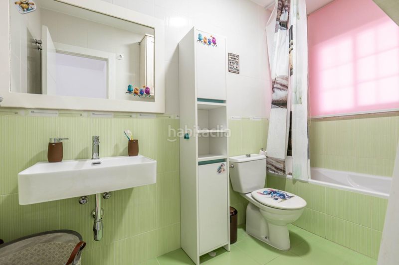 Foto 6cac009e-4877-4b57-8862-c374c75ed672. Casa amb aparcament a Gójar