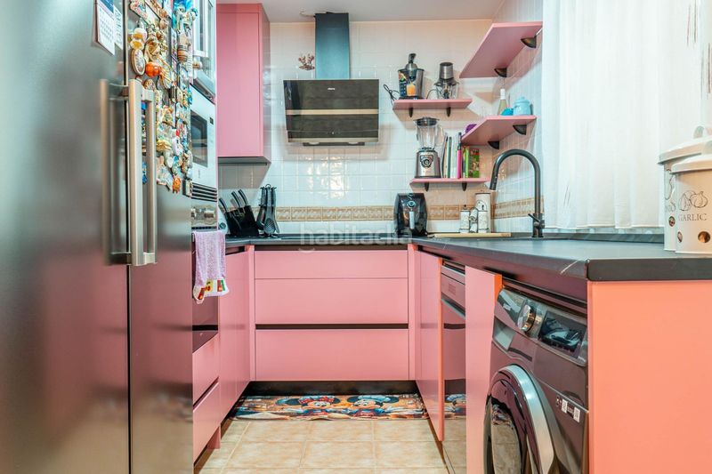 Foto 9abadf45-8b9e-49c2-a975-4a47b6ce5ebb. Casa amb aparcament a Gójar