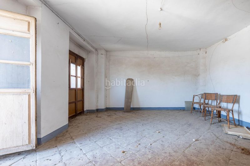 Foto f5b72463-2489-46e9-a09e-bb4b98e89dfd. Casa  edificio en Santa Fe