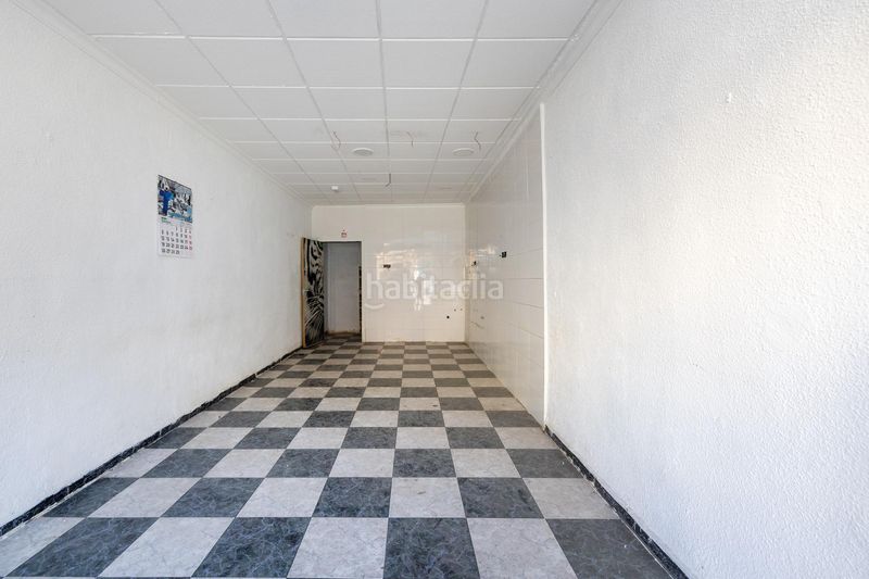 Foto f0ce776e-a287-43a3-bc2c-16eb447615a3. Local comercial a Maracena