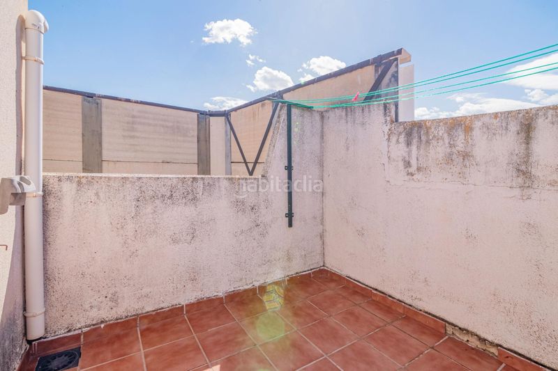 Foto 00ed5805-9e35-4d24-86dd-9f6011413763. Àtic amb calefacció aparcament piscina a Cájar
