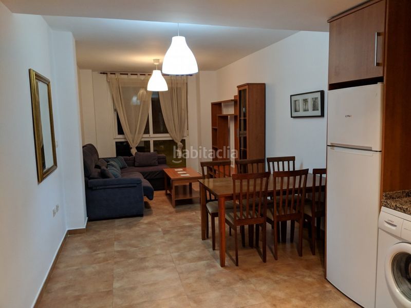 Foto d75fe169-829d-48ff-bc20-132d9ff902f3. Edifici a calle gaviota a Pajaritos Granada