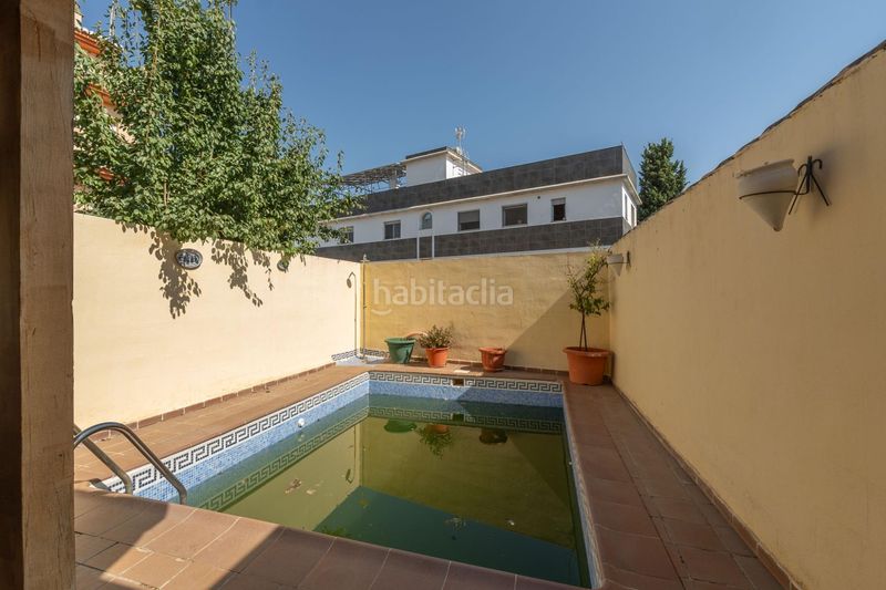 Foto 21aefd85-38e7-4d0b-988f-1cda2e6e3051. Casa amb calefacció aparcament piscina a Ogíjares