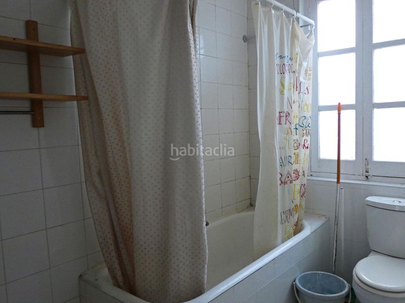 Foto dd1bb9d3-fde6-45fb-b6c4-33015be39242. Edifici a San Matías - Realejo Granada
