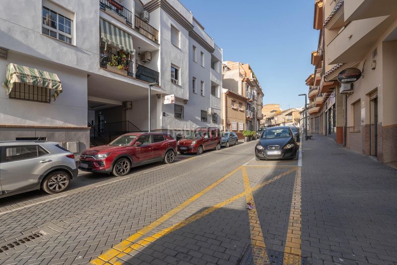 Foto 431ffb96-3ac9-4f23-aed3-c232798b75ee. Àtic amb calefacció aparcament a Maracena