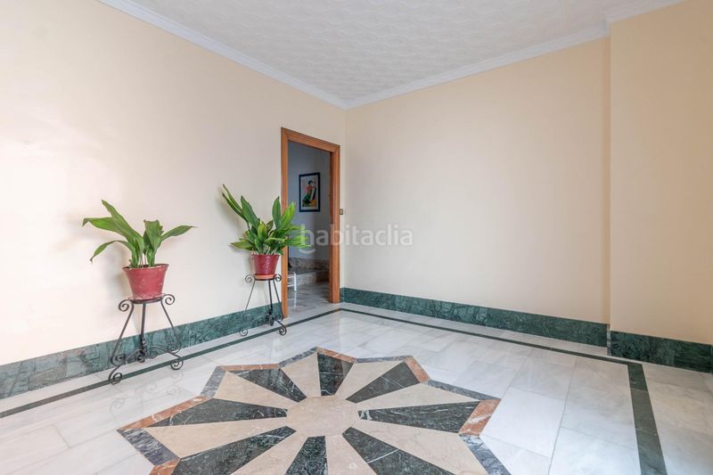 Foto 3a73a47b-ff2d-4f14-ae8b-b096d247a137. Casa aparellada amb aparcament a Jun
