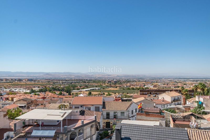 Foto 77bf7960-b842-430d-9818-6b3f6e546f35. Casa aparellada amb aparcament a Jun