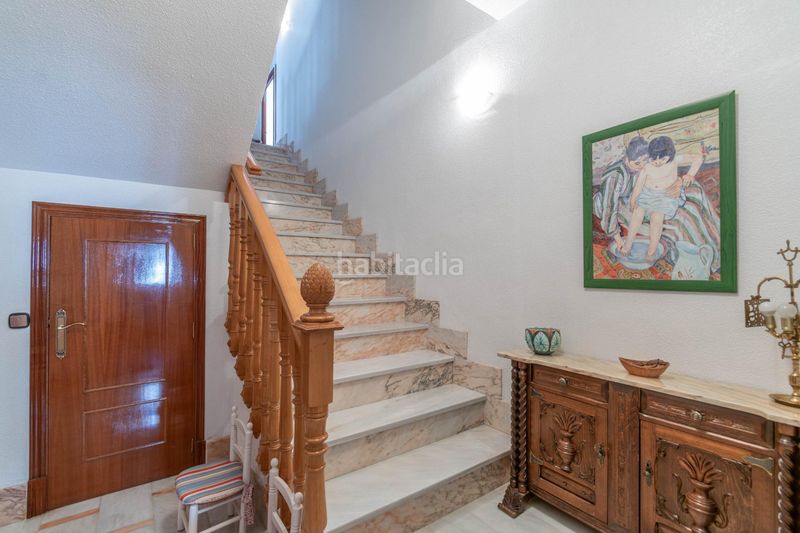 Foto cca8e85d-5690-4d40-a450-acefca8bc6a9. Casa aparellada amb aparcament a Jun