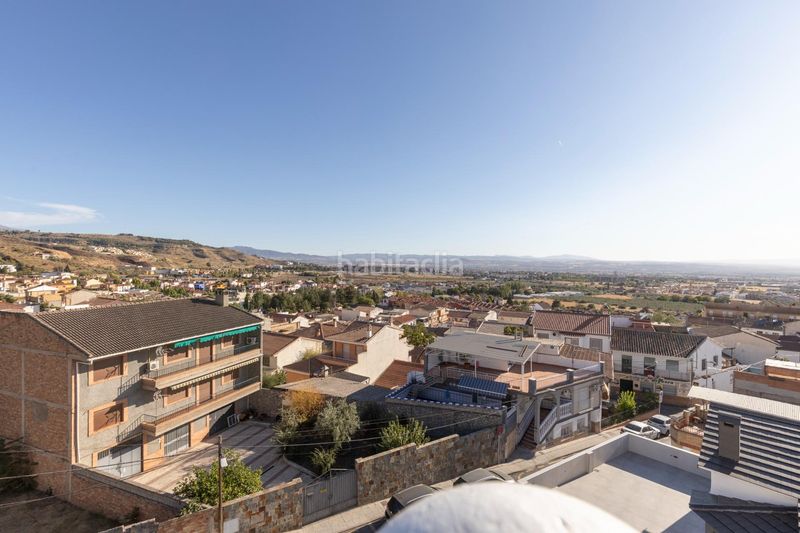 Foto 5579652a-a779-4377-9114-8d77697142bc. Casa aparellada amb aparcament a Jun