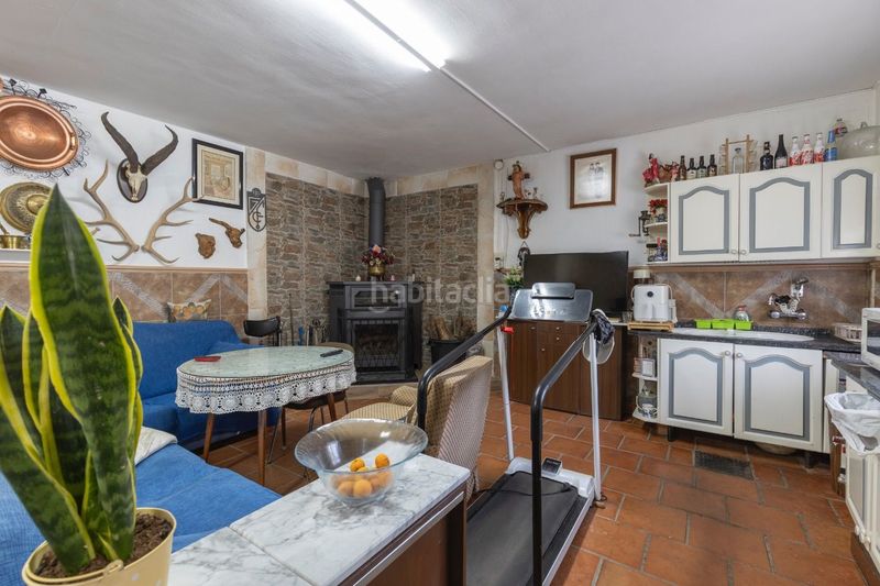 Foto 0e07a841-0d09-4791-951d-acef04984440. Casa amb calefacció aparcament piscina a Víznar