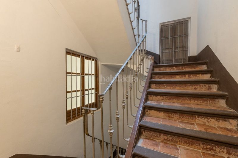 Foto c73c935d-1b63-4376-bf71-532ba8fb6b1e. Edificio in Centro - Sagrario Granada
