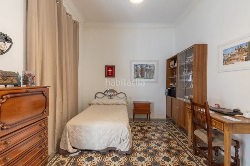 Foto d3c76d8e-6d9a-4702-9a55-c220541fe671. Edificio in Centro - Sagrario Granada