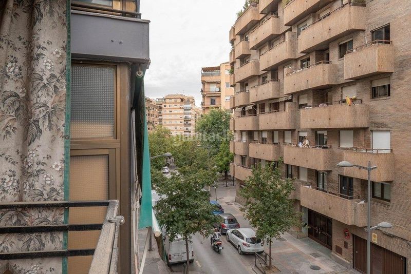 Foto 7eb67c07-6a89-4bab-93ca-3ca0646e0d28. Pis a calle obispo hurtado 13 a Centro - Sagrario Granada