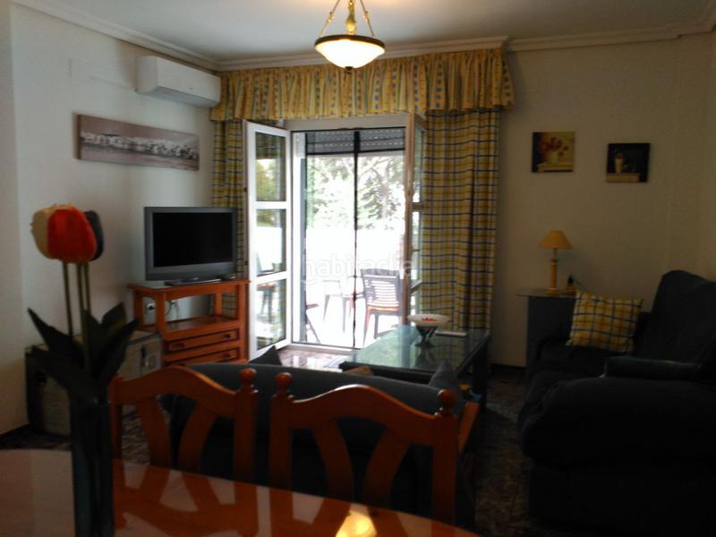 Foto 4496bebc-3bb4-4db2-b9f0-12800aa9a444. Lloguer apartament amb aparcament a Conil Conil de la Frontera