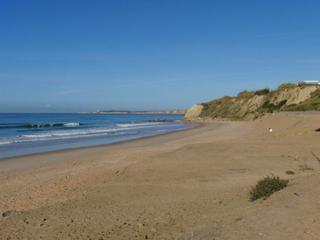 Terreny residencial a Conil. Solar en venta en centro.