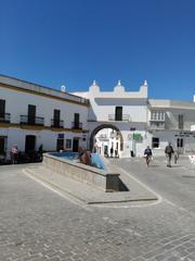 Casa a Conil. Casa en venta en centro, 4 dormitorios.