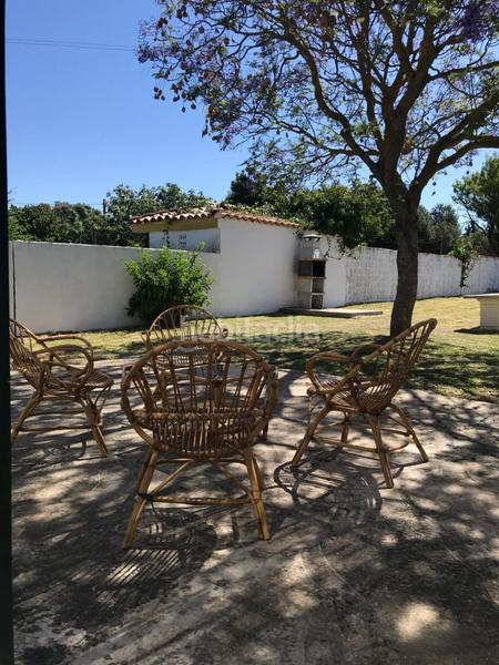 Foto 939f3c37-bdc6-4caf-9188-188bb551124c. Lloguer xalet amb aparcament a Barrio Nuevo Conil de la Frontera