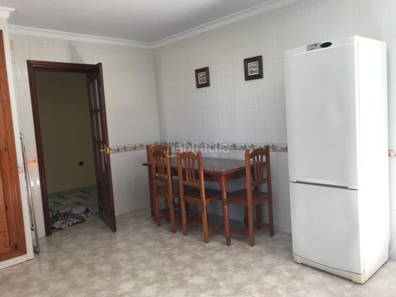 Foto eb67e73f-9c1d-4c9b-84aa-d384bd163e2c. Lloguer xalet amb aparcament a Barrio Nuevo Conil de la Frontera