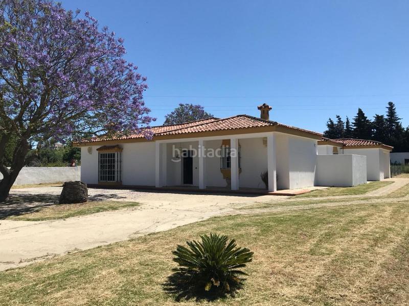 Foto 174d53f7-8a4c-4f0d-9cae-7b45919e5c7b. Location chalet avec parking dans Barrio Nuevo Conil de la Frontera